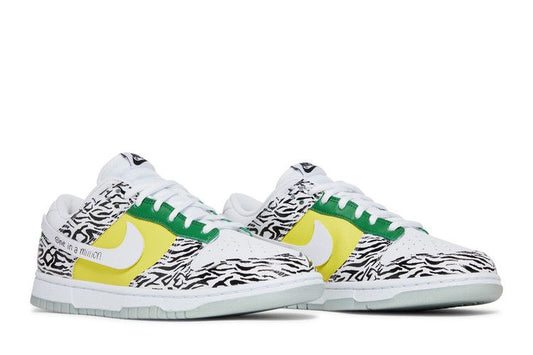 Nike Dunk Low Doernbecher Zoe - DR7305-100