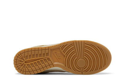 Nike Dunk Low Khaki Suede Gum