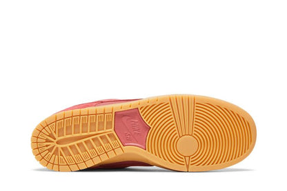 Nike Dunk Low Adobe