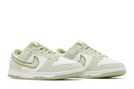 Nike Dunk Low SE Fleece Green - DQ7579-300