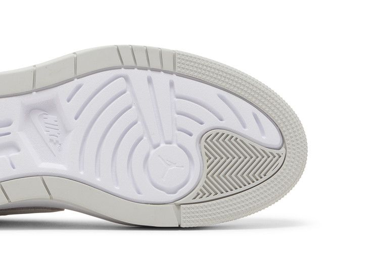 Air Jordan 1 Elevate Low Neutral Grey