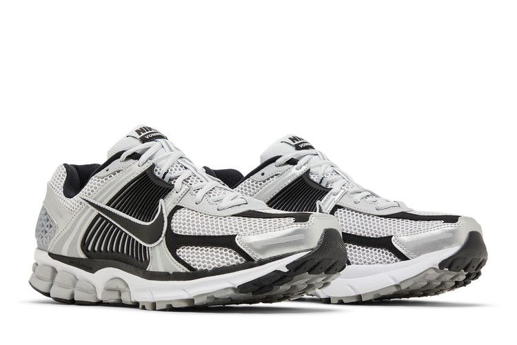 Nike Zoom Vomero 5 Metallic Silver Black - FJ4151-004