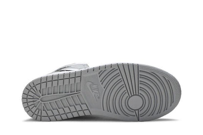 Air Jordan 1 Mid Light Smoke Grey