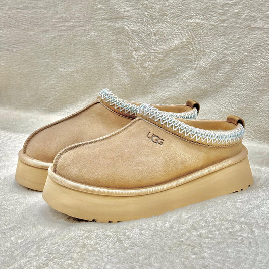 UGG Tazz Slipper Sand